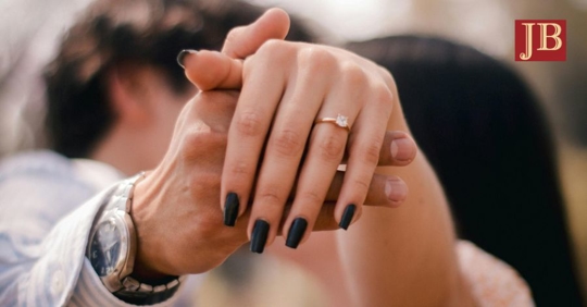 newly engaged couple